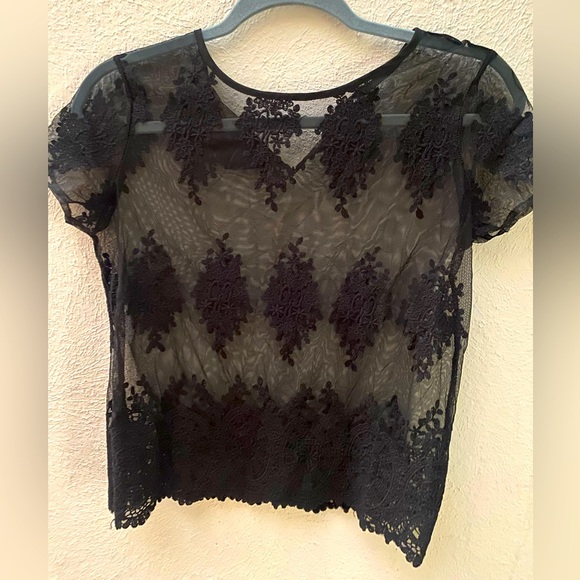 Blouse - Picture 1 of 6